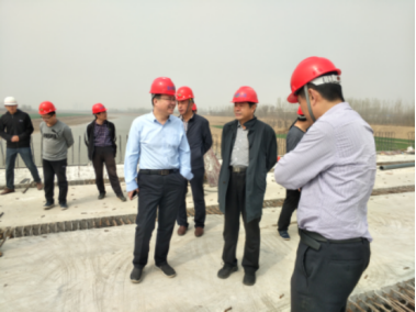 總公司S240、G205、G339改建工程順利通過(guò)市交通局質(zhì)監(jiān)站安全專(zhuān)項(xiàng)督查